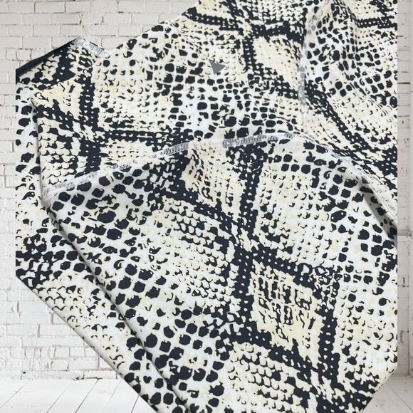 Balance Athletics Kingdom Collection Sports Bra & Snake Print Leggings M - Picture 4 of 4